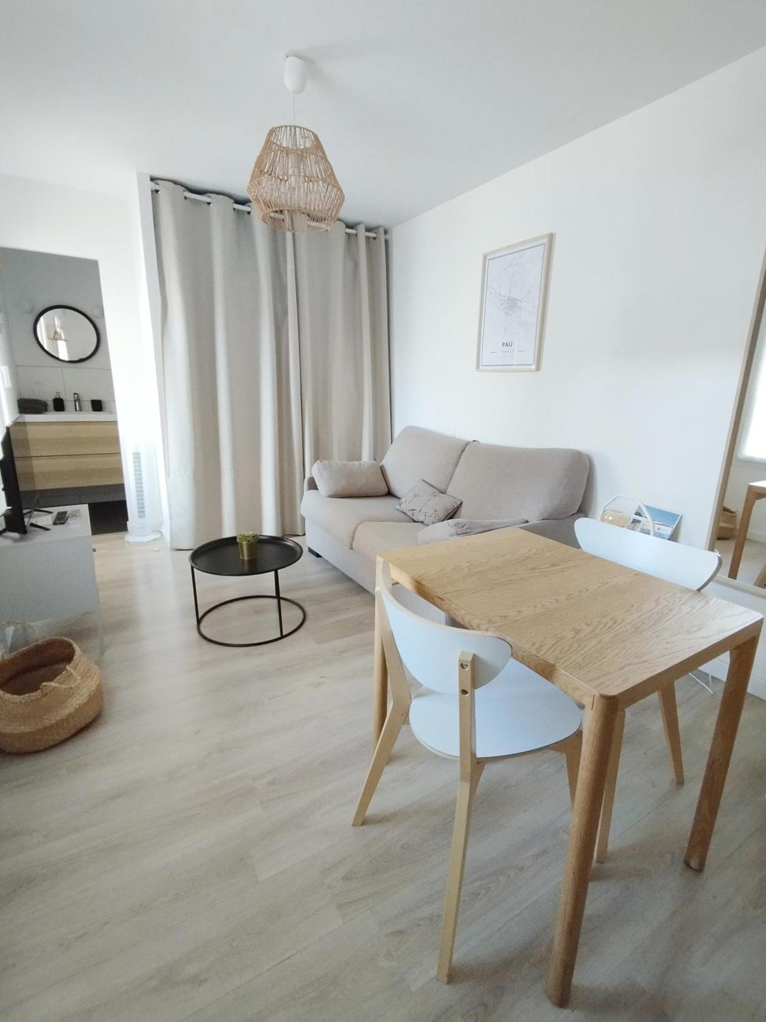 Stylish Nest: Confort Au Coeur De * Pau